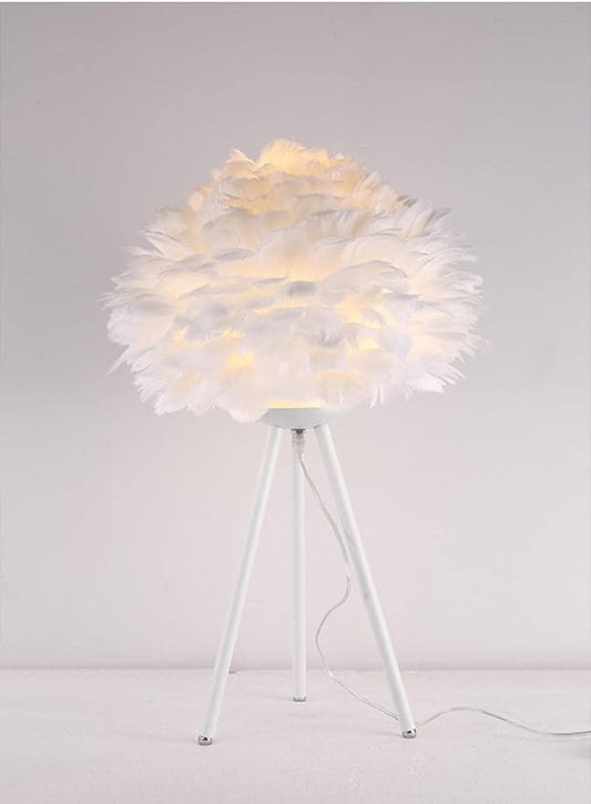 Fluffy Feather Tripod Table Lamp – Soft Ambient Lighting with Elegant Flair